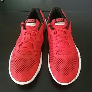 Nike Boy's flex Experience 5 running Shoe